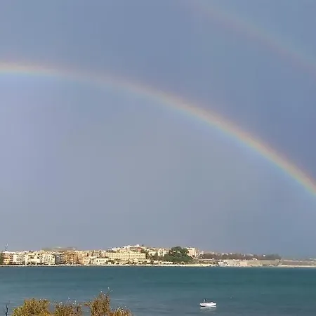 Garitsa Bay Apartment *